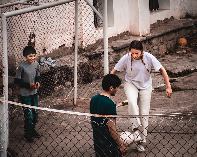 它不仅是对 它不仅是对